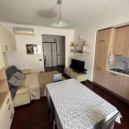Flat Davinz Roma